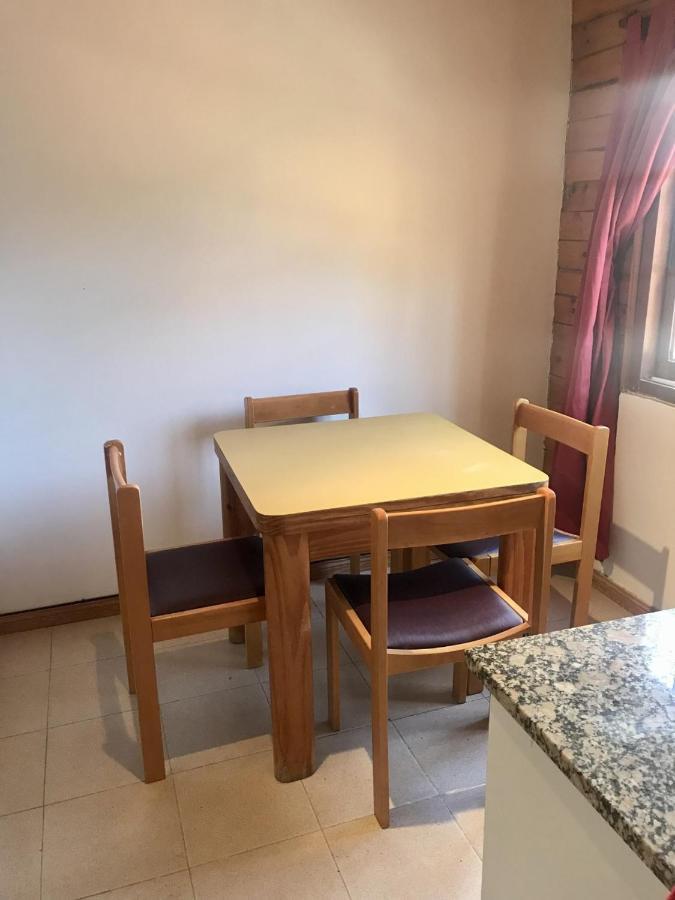 Pequena Casa De Troncos, Detras De Casa Principal No Trabajo Con Tarjeta De Credito Puerto Madryn Exterior foto